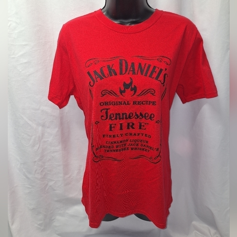 Port&Company graphic T-shirt size small
